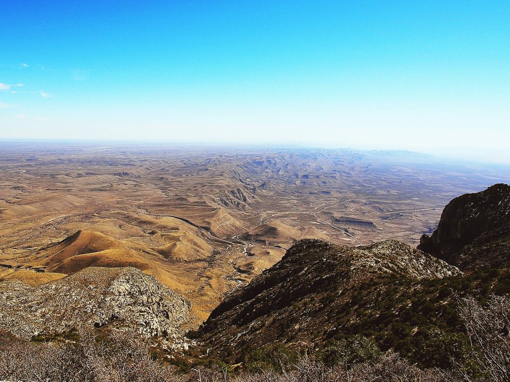 guadalupe mountains elopement elope in Texas