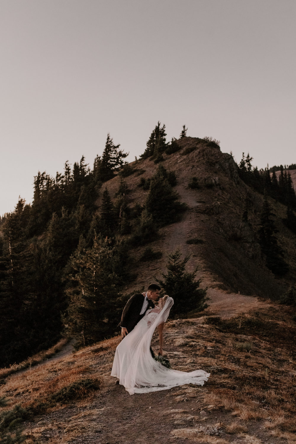 A Magical Hurricane Ridge Wedding - PNW Destination Wedding